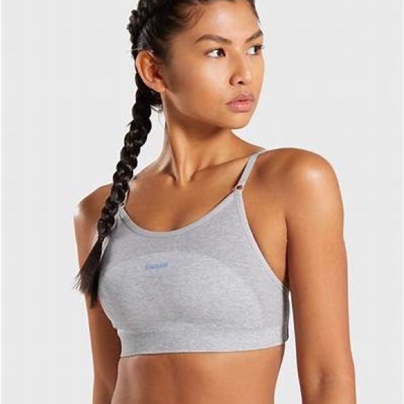 Gymshark Sports Bra 💙 - Picture 2 of 5